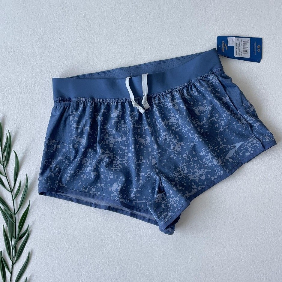 3zK1irQ9AIjp3-DG BROOKS